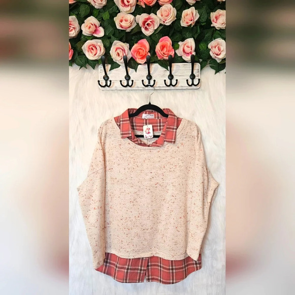 Sassy Sweaters - Sassy Classic Layered Sweater w/ Plaid Inner Layer
